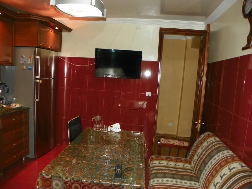 Apartment Rusudan Batumi Værelse billede