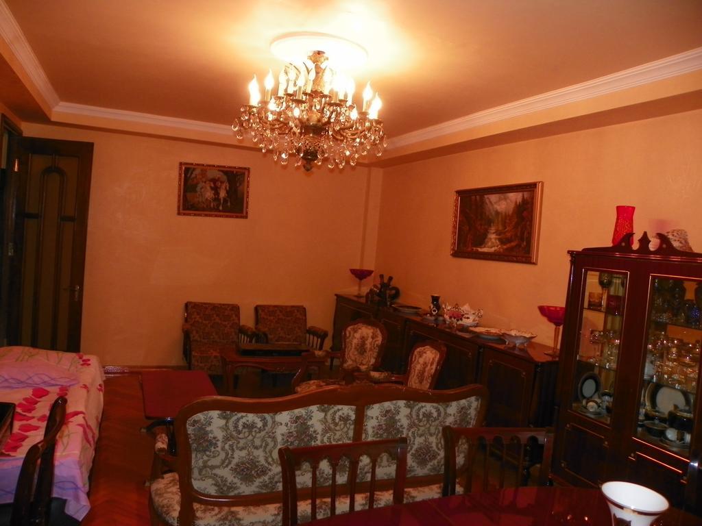 Apartment Rusudan Batumi Værelse billede